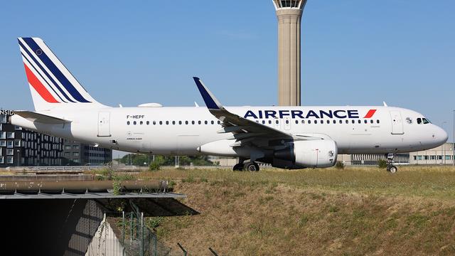 F-HEPF:Airbus A320-200:Air France